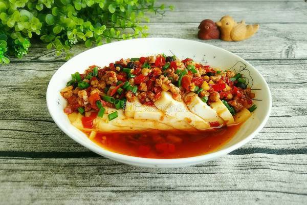 剁椒肉末蒸豆腐