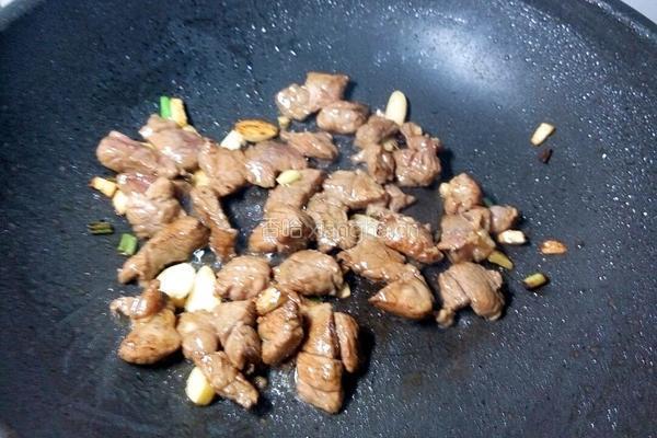辣炒瓜皮的做法图解7