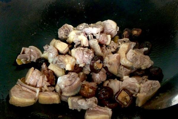 鸭肉饭的做法图解5