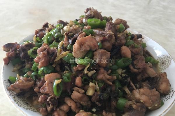 鸡腿炒尖椒的做法图解8