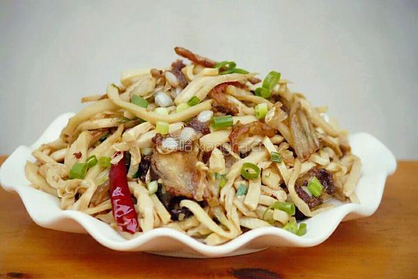 笋丝炒肉的做法图解12