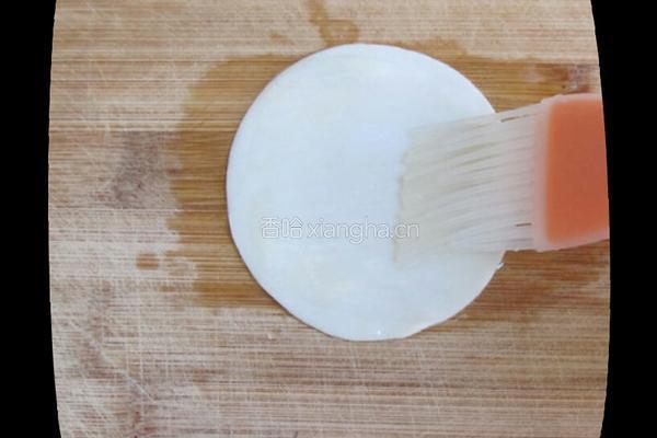 饺子皮葱油饼的做法图解4