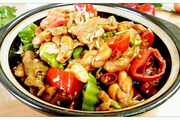 麻花肥肠煲的做法图解11