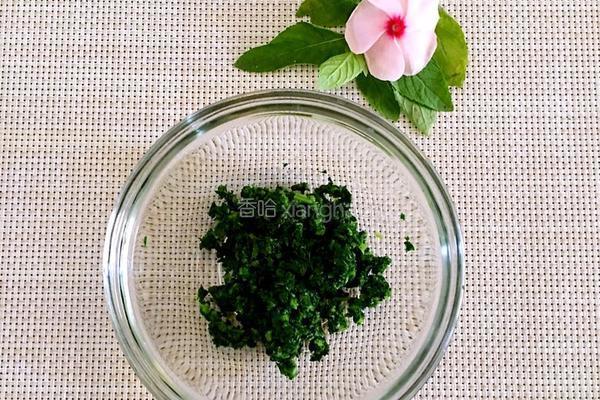 胡萝卜菠菜粥的做法图解4