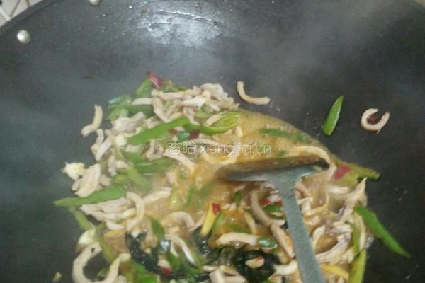 青椒炒猪小肚的做法图解8