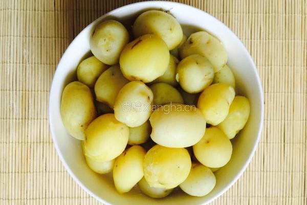 红烧小土豆的做法图解3