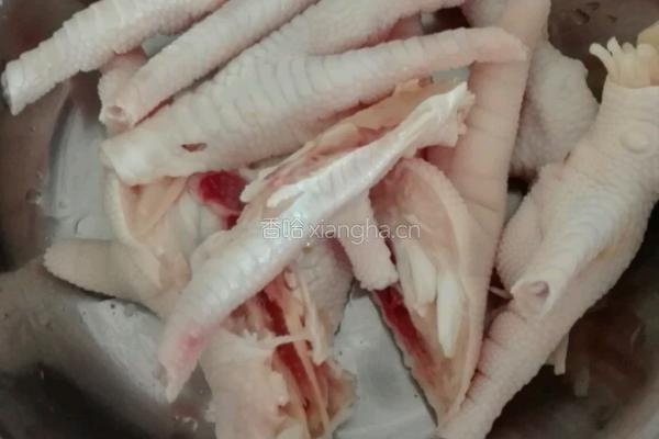 自制泡椒凤爪的做法图解2