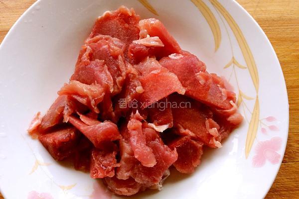 里脊肉炒日本豆腐的做法图解1