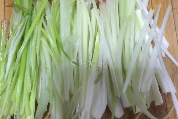 豆瓣酱肉丝的做法图解4