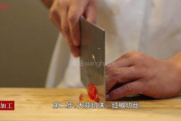 爽口笋丝的做法图解2