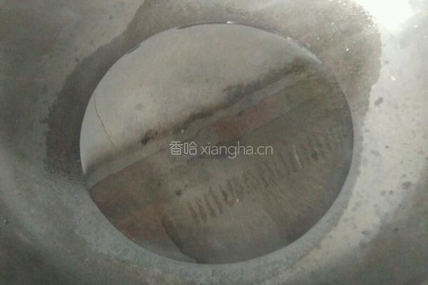 鱼骨架豆腐汤的做法图解2