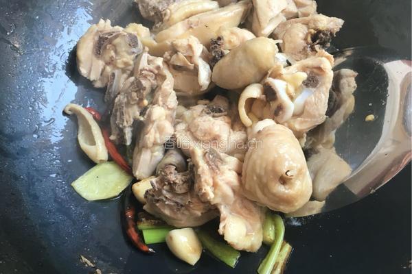 川香鸡块的做法图解5