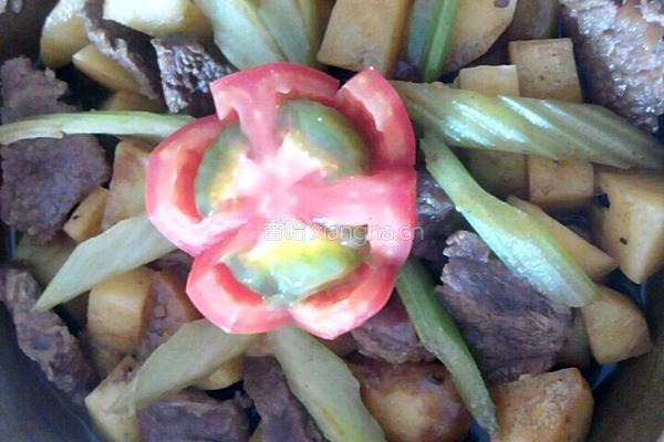 砂锅牛肉炖土豆的做法图解7