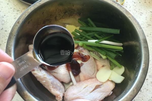 蜜汁烧鸡翅的做法图解3