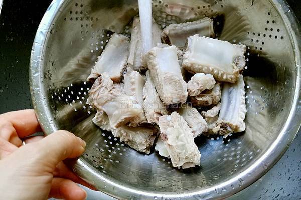 糖醋排骨的做法图解7