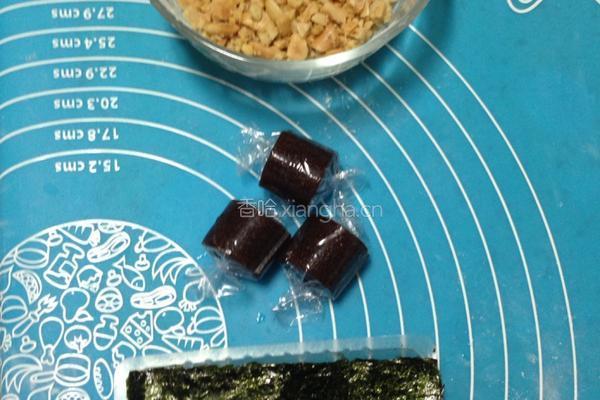 山楂糯米卷和紫菜糯米卷的做法图解6