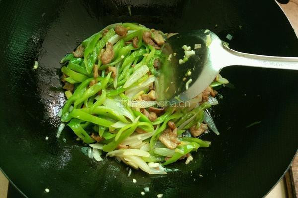 辣椒炒肉的做法图解6