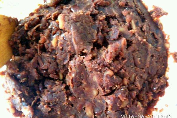 香菇豆包的做法图解3
