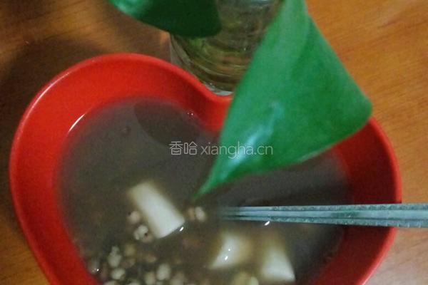 红豆山药薏米莲子粥（除湿气）的做法图解7