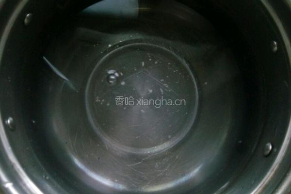 红豆山药薏米莲子粥（除湿气）的做法图解4