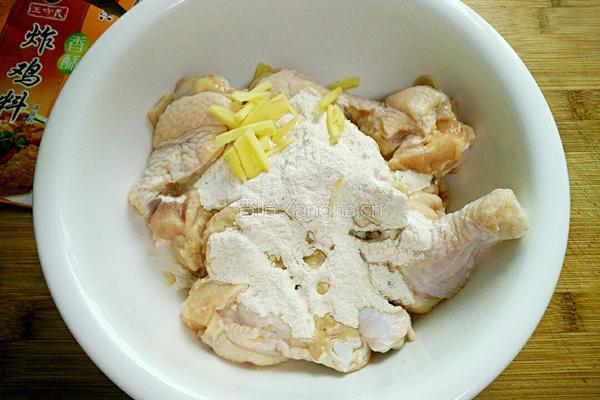 香酥炸鸡翅根的做法图解3