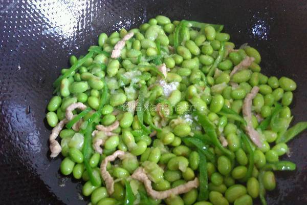 青椒毛豆炒肉丝的做法图解7