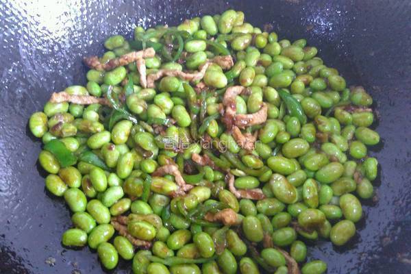 青椒毛豆炒肉丝的做法图解8