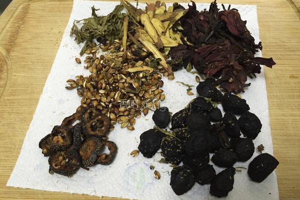 酸梅汤的做法图解1