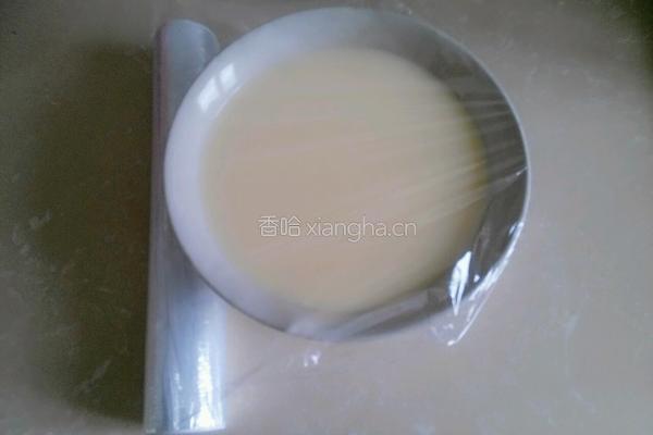 牛奶鸡蛋羹的做法图解4