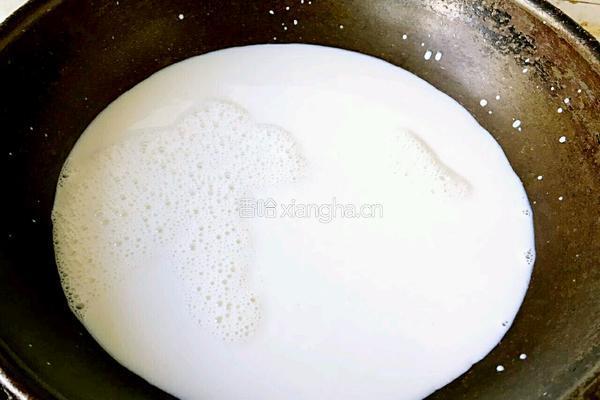不用酸奶机版酸奶的做法图解3