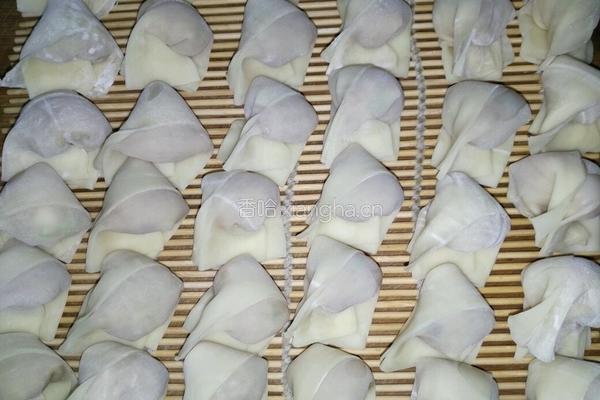 香菇鸡肉馄饨的做法图解10