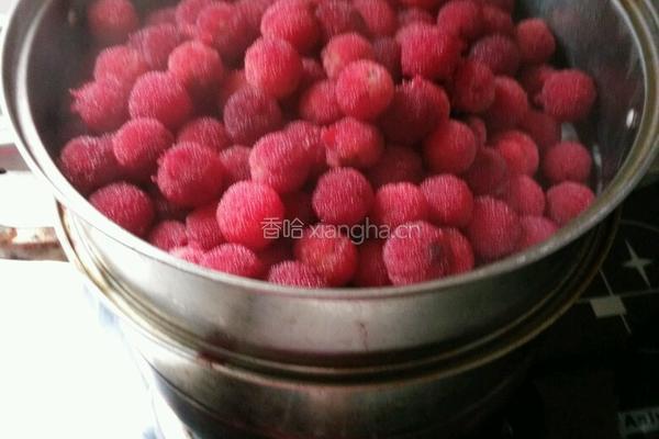 美味杨梅酱的做法图解2
