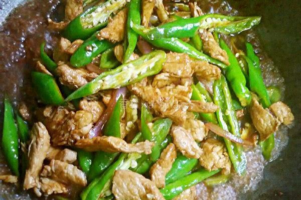 家常小炒肉的做法图解5