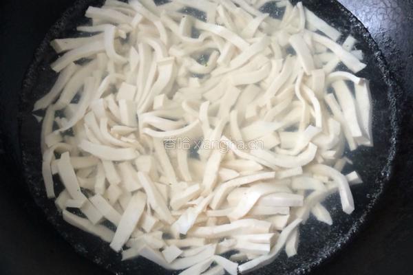 香菜豆腐汤的做法图解4