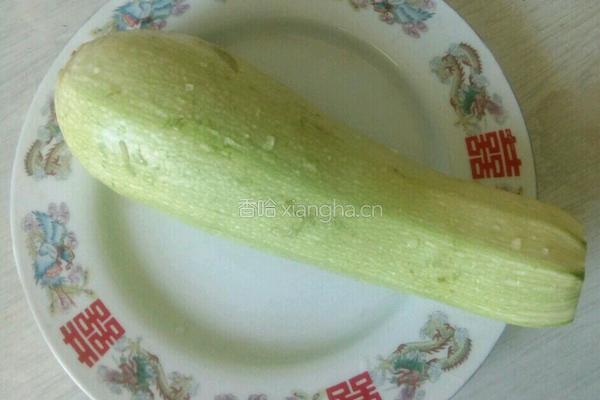 角瓜炒鸡蛋的做法图解1