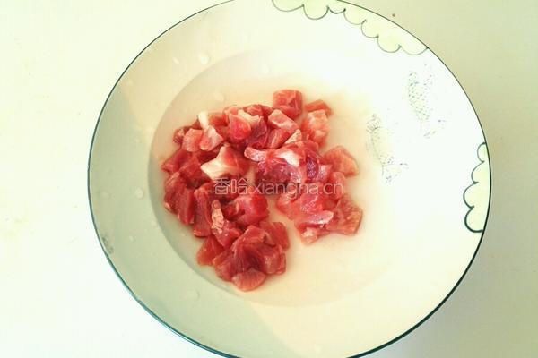 肉丁土豆片的做法图解3