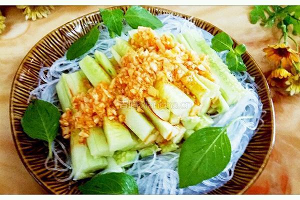 酸辣黄瓜粉丝的做法图解11
