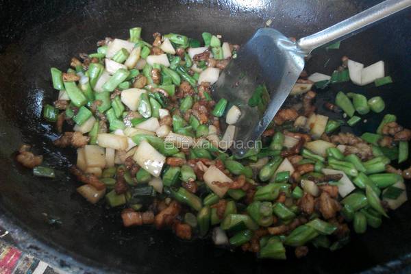 豆角土豆肉丁饭的做法图解9