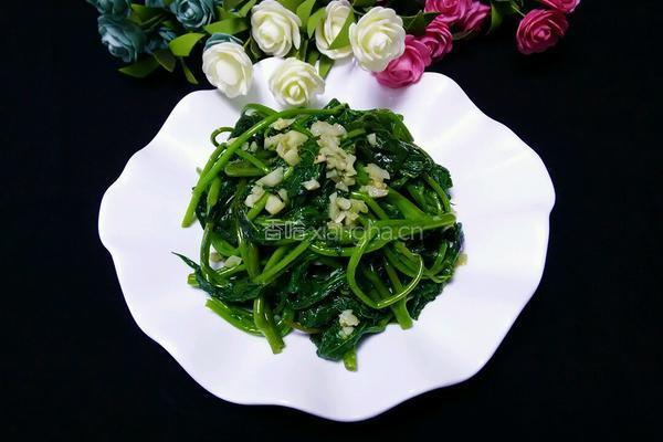 蒜茸红薯叶的做法图解8