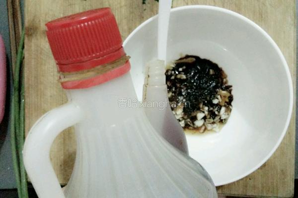 香椿拌豆腐的做法图解11