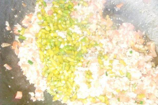 酸豇豆胡萝卜炒肉末的做法图解3