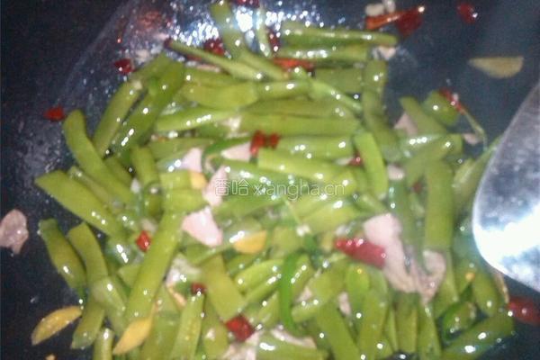 四季豆炒肉的做法图解4