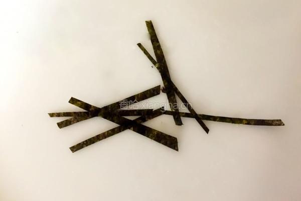 足球饭团的做法图解3