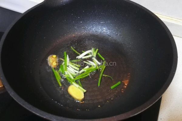 丝瓜炒花蛤的做法图解4