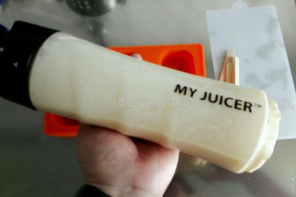 酸奶水果冰棍的做法图解5