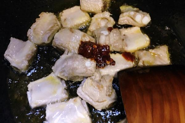 川味土豆烧排骨的做法图解6