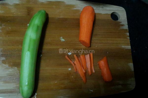 夏至炸酱面的做法图解3