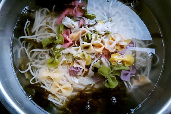 夏至冷面的做法图解3