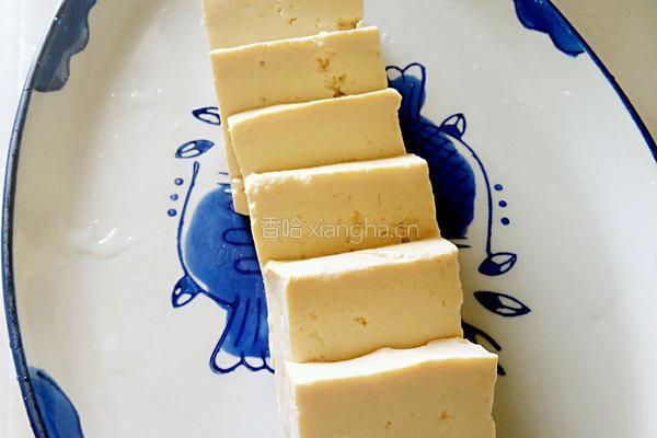 皮蛋豆腐的做法图解5