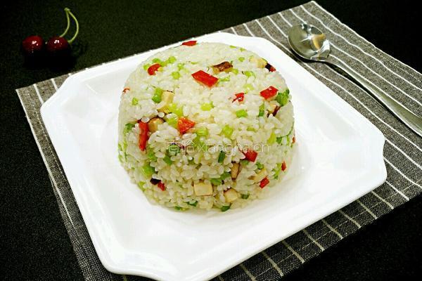 芹菜香干炒饭的做法图解11